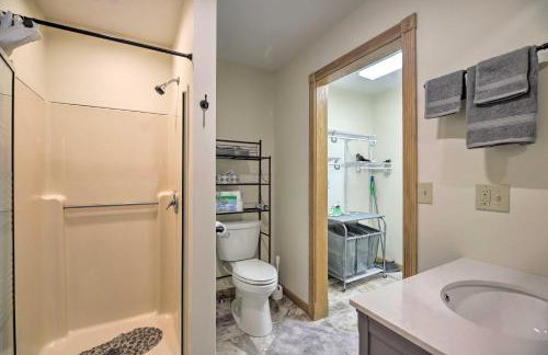 Lake Champlain Home with Decks, Kayaks and Fire Pit! - Foto 28