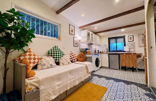 Exquisite tiny house with garden and air con - between Paris-Disneyland - 3mins from train station - Foto 10