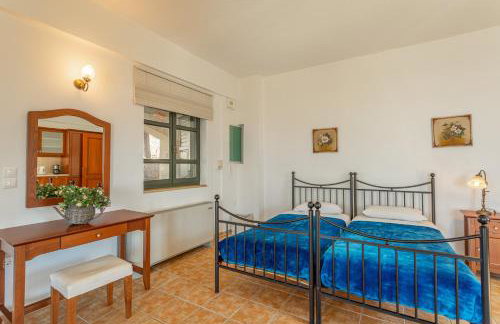 SOFIA, Luxury Stone Villa in Stoupa with Private Pool, BBQ and Amazing Sea View - Foto 24