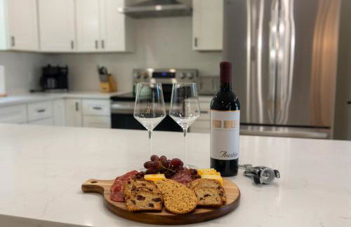 Cape Cod heated Pool, Putting Green, Speak Easy, Game room, - Foto 44