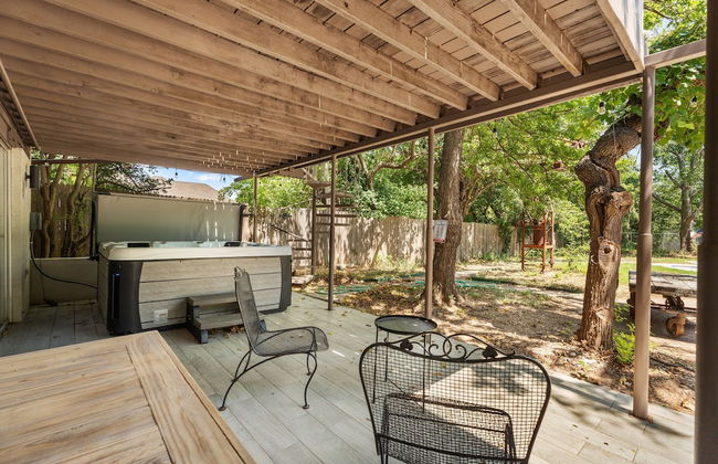 5BR Relaxation Haven Hot Tub Pool Table Fun M - Foto 32