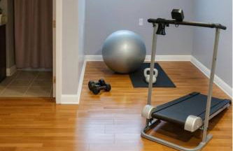 Spacious Three Bedroom Parma Home Sleeps six Near Cleveland - Foto 23