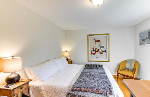 Chic Addison Home with Fire Pit on 8 Private Acres! - Photo 19