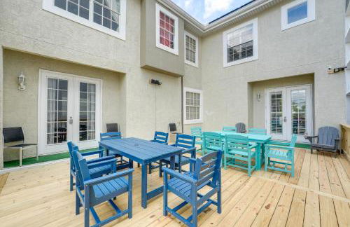 Coastal Sea Side Townhome - Walk to Beach! - Foto 4