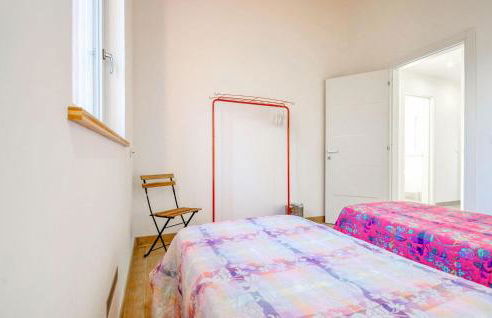 Nice Home In San Salvatore With Wifi - Foto 16