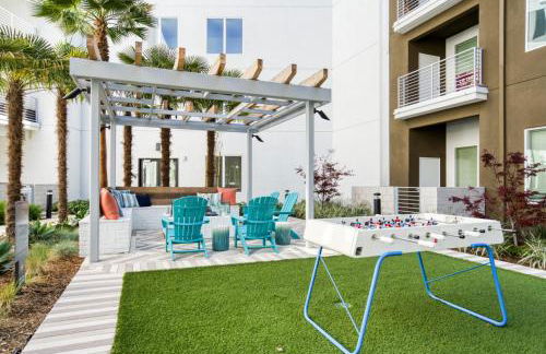 Blueground East Industrial pool nr Central Park SFO-2045 - Foto 38