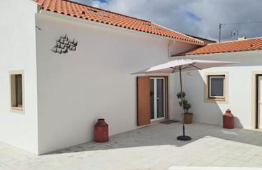 Refúgio no Oeste com Vistas Perto Óbidos e Praias - Foto 25