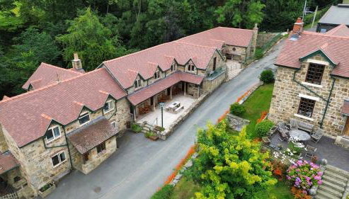 Nant Ucha Farm Holiday Cottages near Llangollen - Foto 2