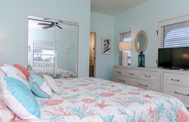 Serenity By the Sea - Great Views in Treasure Island - Foto 12