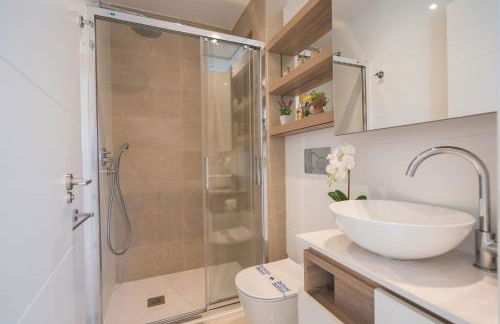 Helgafell Superior Penthouse - Photo 34