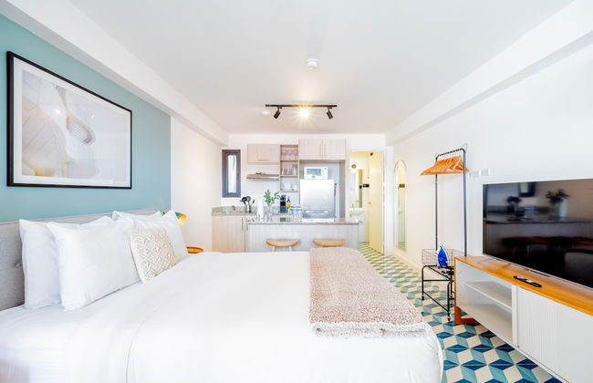 w Beautiful Loft in Santa Ana - Photo 40