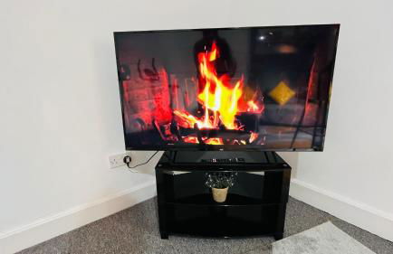 Spacious 3 Bedroom Entire Apartment Self Check in & Free Parking - Photo 43