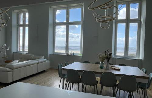 FACE MER PIEDS DANS L'EAU DUPLEX 4 Chambres 155 M2 8-12 personnes - Photo 24