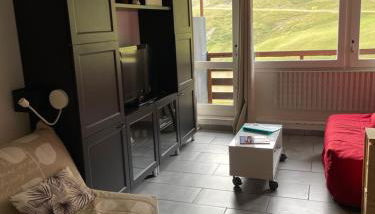 Studio pied de pistes avec place de parking privé extérieure LA MONGIE TOURMALET - Pic du midi - Foto 2