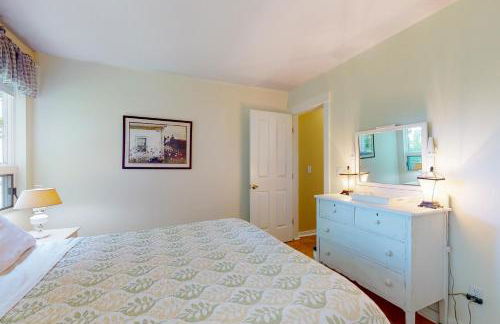 A Sunrise at Seaview - Photo 12