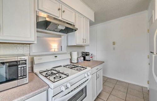Brigantine Condo with Gas Grill - Walk to Beach! - Foto 8