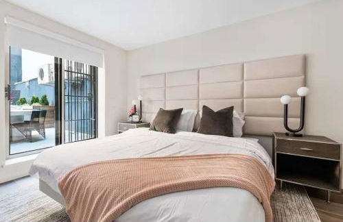 Luxury 3BR Duplex w Private Patio in Upper East - Foto 23