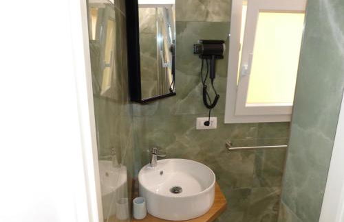 The column of Campo de' Fiori - Foto 11