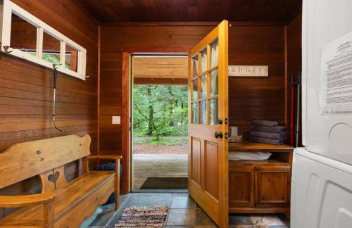 Whispering Pines - Cabin w hot tub - Foto 20
