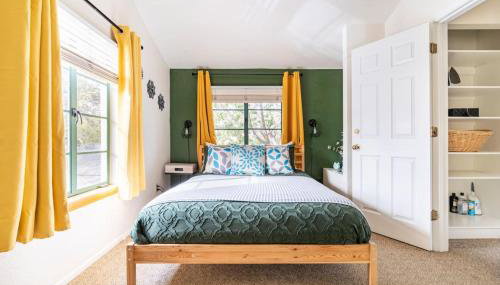 Vibrant 2BR DT Living, Stylish & Serene Stay - Foto 2