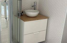 Studio face mer pieds dans l’eau - Foto 5