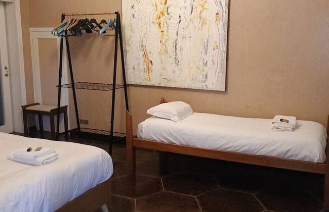 JOIVY Exclusive 3-bedroom flat near Cathedral of Genoa - Foto 23