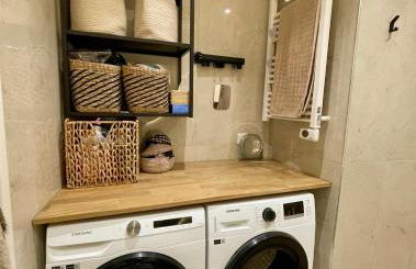 Bright, Spacious 2 Bedroom Apartment, Walk to Beach & Old Town - Foto 12