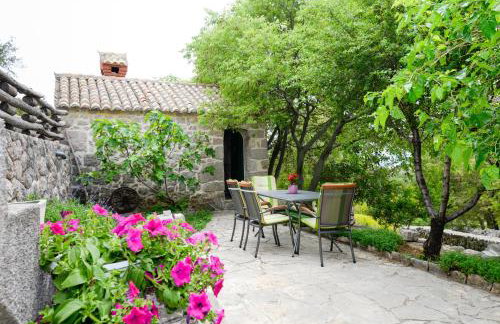 Traditional Stone House Adrian - Photo 29