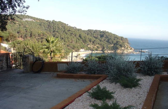107522 - Apartment in Cala Canyelles - Foto 10
