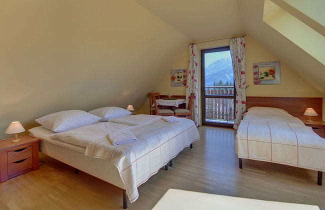 Willa Serafin - Photo 34