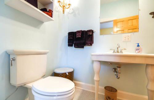 Cozy Missouri Retreat with Pool, Pond and Fire Pit! - Foto 14