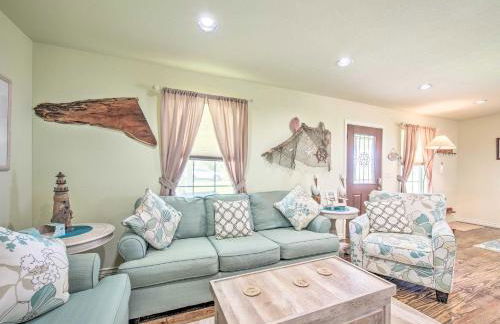 Half-Mi to Seadrift Harbor Seadrift Home with Deck - Foto 5