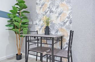 Spacious Town Centre Apartment Sleeps 3 Ideal for Hinkley Point & Long Stays Hosted By Hinkley Homes - Foto 8