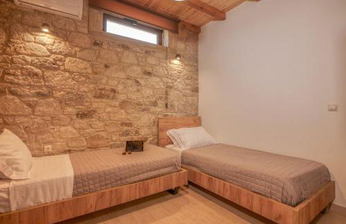 Lithina charm villa with private pool and sea view - Photo 42