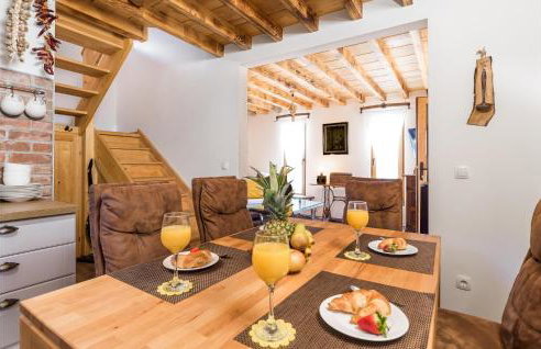 Gorgeous Home In Gospic - Photo 5