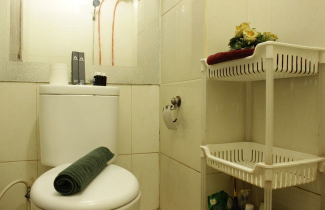 Stylish 1BR with Extra Room Gateway Ahmad Yani Cicadas Apartment - Photo 14