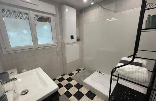 Chalet with a view of Pic Saint Loup, large garden - Foto 11