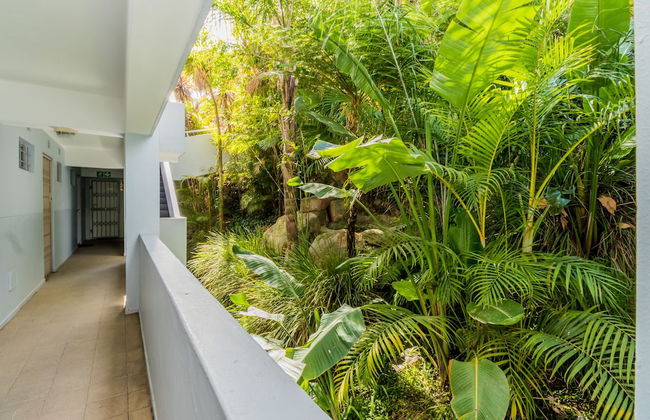 Clifton YOLO Spaces – Clifton Beachfront Executive - Photo 36