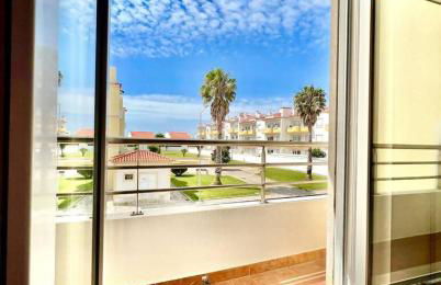 Apartamento T2 com vista panorâmica sobre a costa - Foto 6