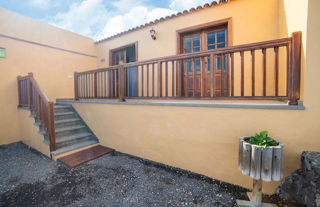 Nice Apartment With Fantastic Views of the Coastline of Tenerife - Foto 1