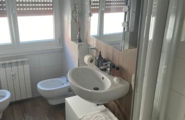 LoveRhome Apartment 10 - Photo 16