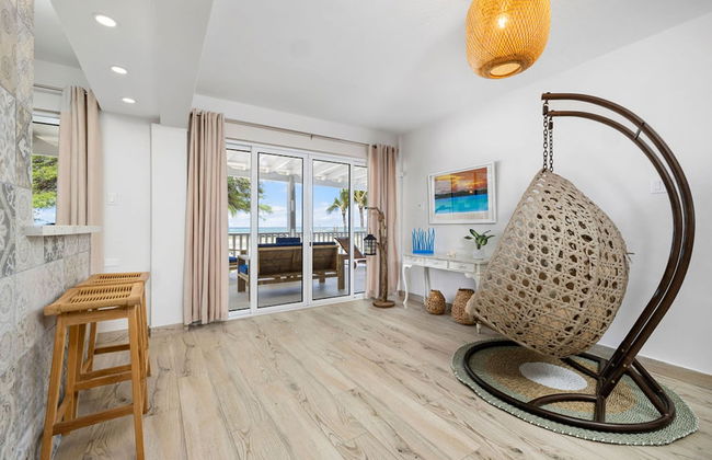 Secluded Beachfront Gem Pool Patio View BBQ - Foto 8