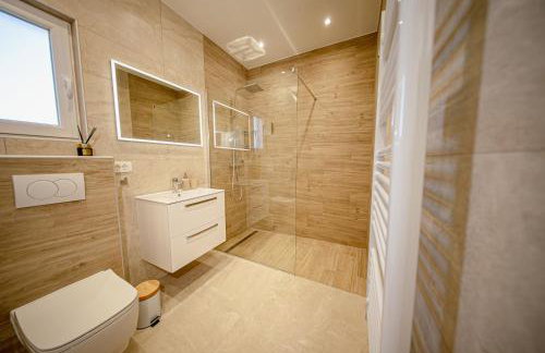 Holiday house Greenside - with a pool - Foto 25