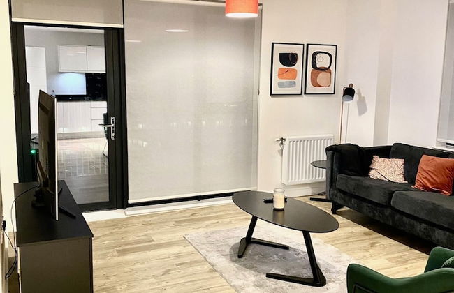 Captivating 2-bed Apartment in London - Foto 14