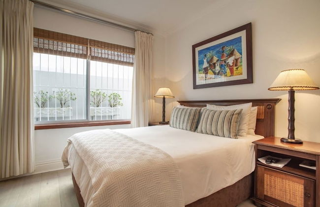 Bantry Beach Luxury Suites - Photo 7