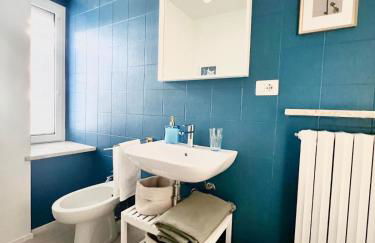 The Beekeeper, country escape & terrace near Parma - Photo 25