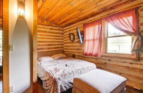 1800s Romantic Cabin! Fireplace and 3 Jacuzzi Tubs - Foto 12