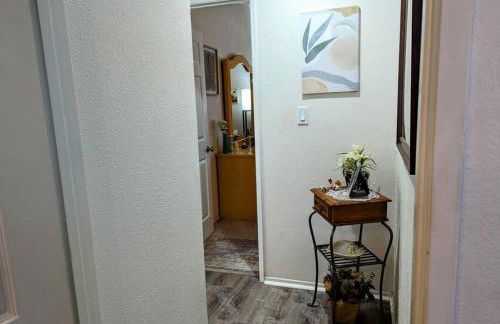 5 Minutes to South Bay Beaches! Private 2 bedroom 2 bath 2 level home with patio Excellent value! - Foto 20