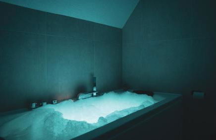 140qm Luxuriöses Penthouse mitten in Schwäbisch Gmünd, 70qm Dachterrasse & Top-Lage, mit WHIRPOOL, Jetzt buchen! - Foto 4