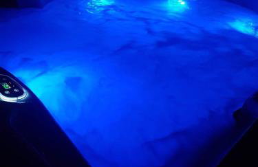 Vollie House with Hot Tub, Sauna & Log Burner - Foto 5